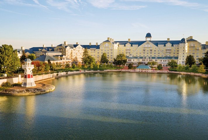 Disney Newport Bay Club