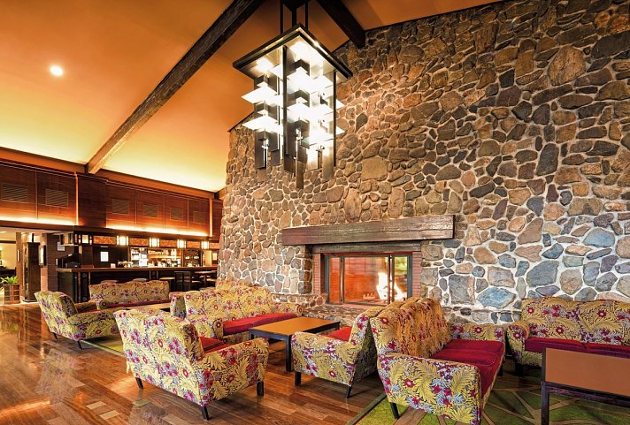 Disney Sequoia Lodge