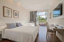 VIK Hotel San Antonio - Wohnbeispiel Familienzimmer Gartenblick (Zimmercodierung F1G)