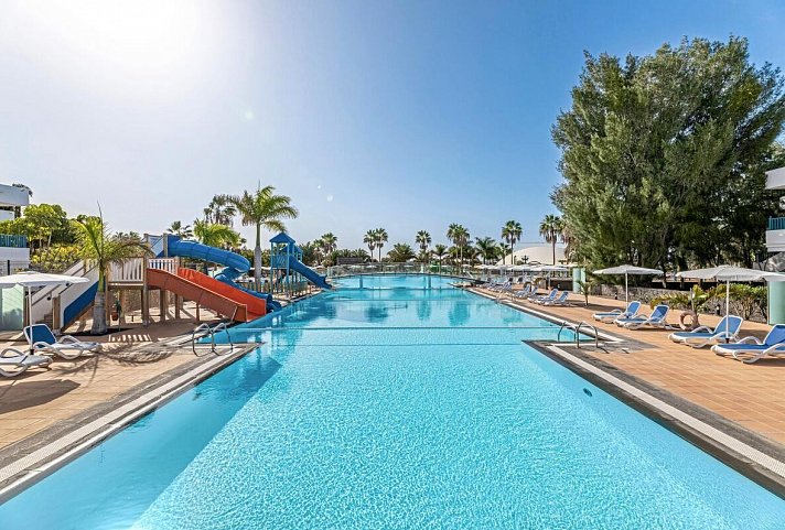 THB Tropical Island