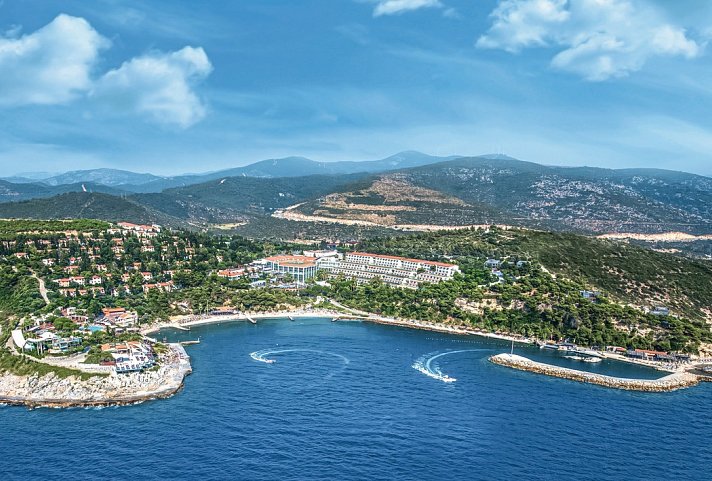 Pine Bay Holiday Resort