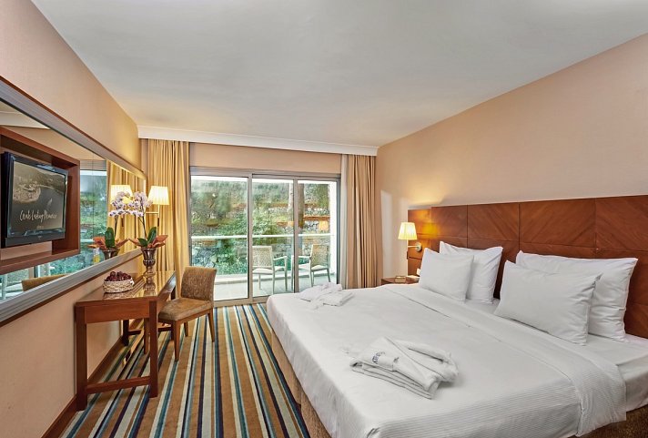 Pine Bay Holiday Resort - Wohnbeispiel Doppelzimmer Landblick (Zimmercodierung DBL)