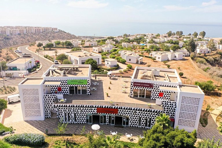 Lunja Village