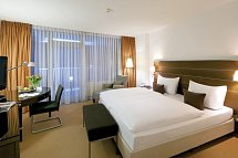 Sunday an der Kongresshalle Augsburg - Wohnbeispiel Doppelzimmer Standard (Zimmercodierung DG1)