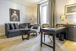 Hotel Maximilian's