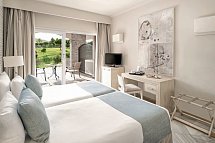 La Cala Resort - Wohnbeispiel Doppelzimmer Classic Golfplatzblick (Zimmercodierung DBF)