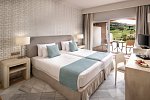 La Cala Resort