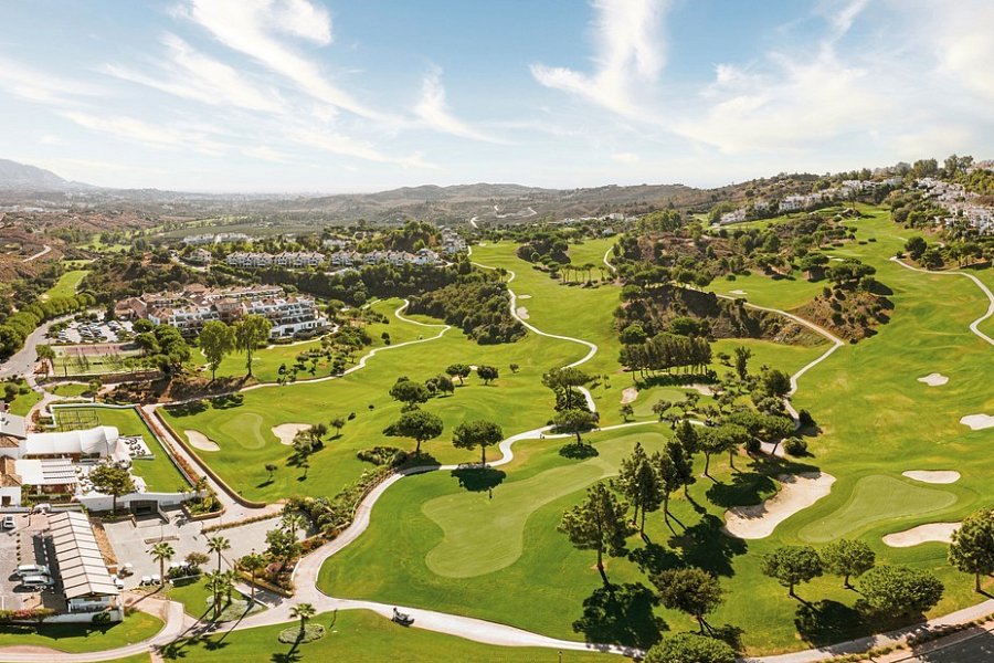 La Cala Resort