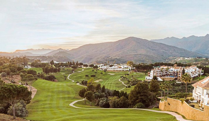 La Cala Resort