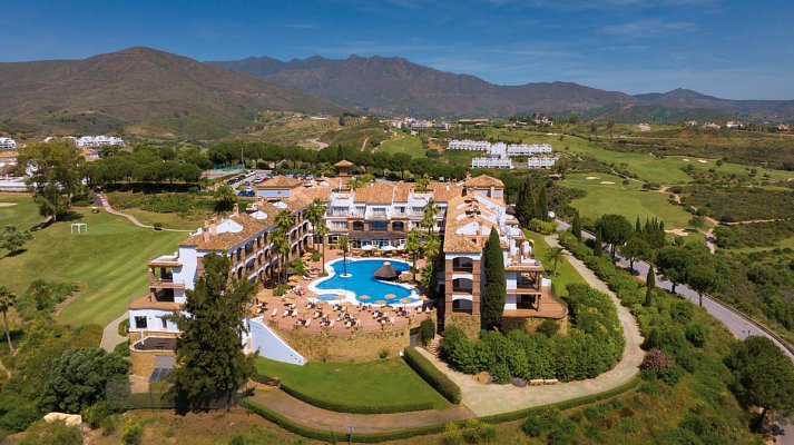 La Cala Resort