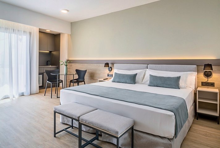 Occidental Puerto Banús - Wohnbeispiel Doppelzimmer Superior (Zimmercodierungen DS1 & TS1)