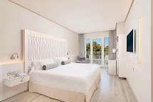 Amàre Beach Hotel Marbella - Wohnbeispiel Doppelzimmer seitl. Meerblick (Zimmercodierung DBN)