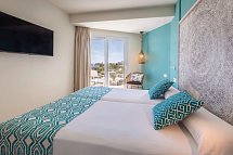 Occidental Torremolinos Playa - Wohnbeispiel Doppelzimmer seitl. Meerblick (Zimmercodierung DBN)