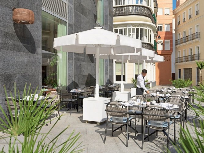 H10 Croma Málaga