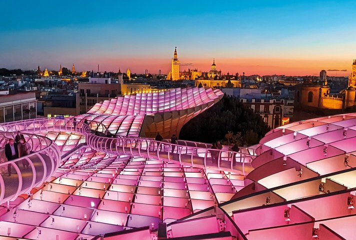 Mit dem Zug durch Andalusien - Eine Reise durch Spaniens Süden - Metropol Parasol, Sevilla