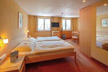 Sonne Bezau – Familotel Bregenzerwald - Wohnbeispiel Sonnenzimmer (Zimmercodierung DB1)
