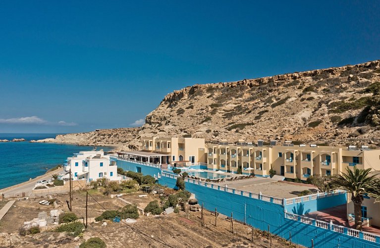 Sarris Hotel