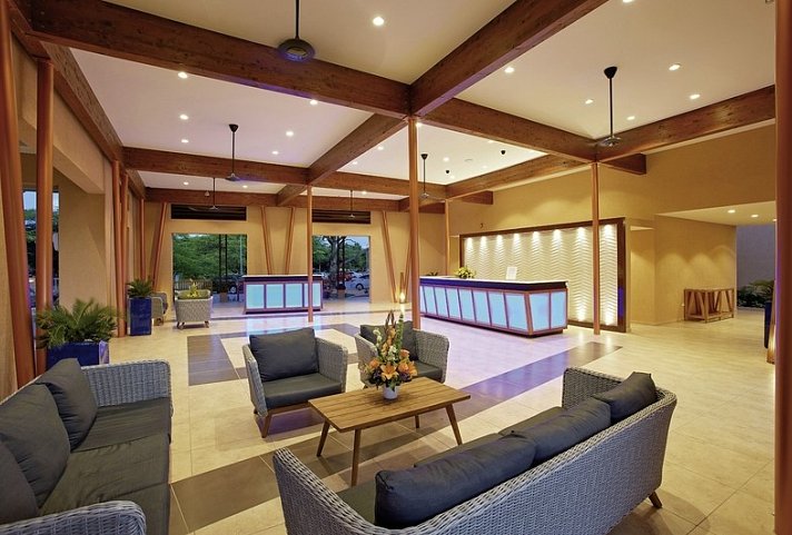 Divi Dutch Village Beach Resort