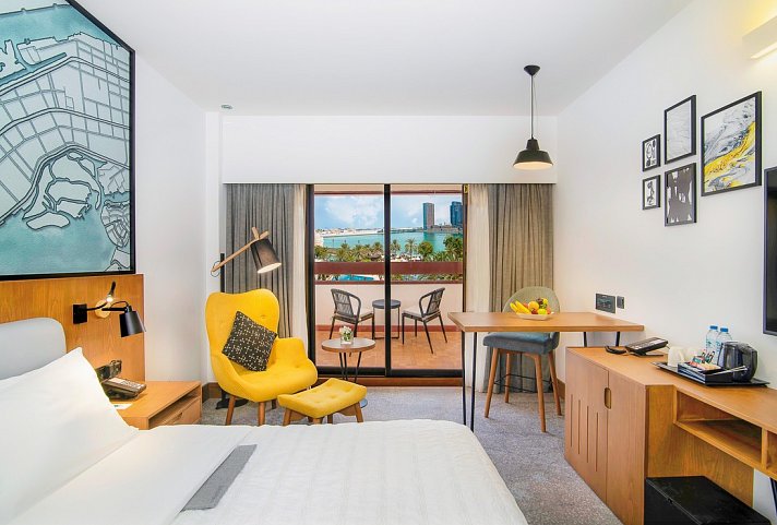 Le Méridien Abu Dhabi - Wohnbeispiel Deluxe Room Sea View (Zimmercodierungen UDM & ULM)