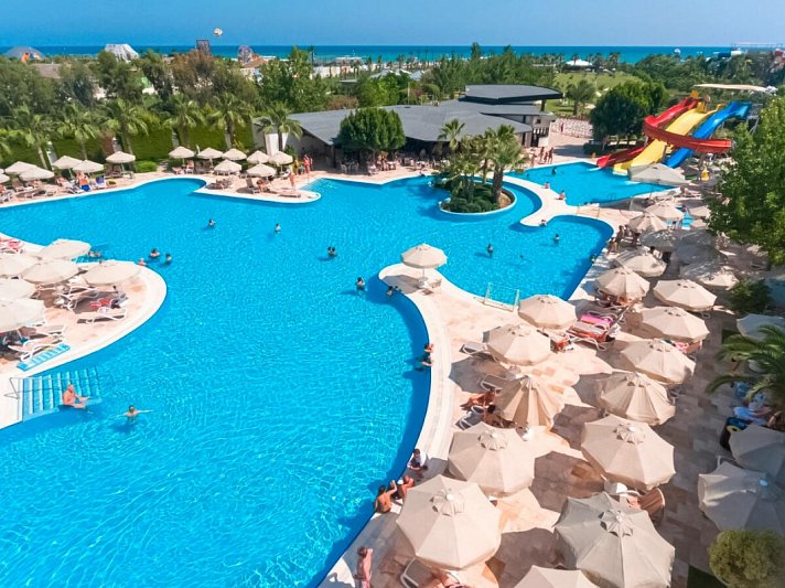 Melas Lara Hotel