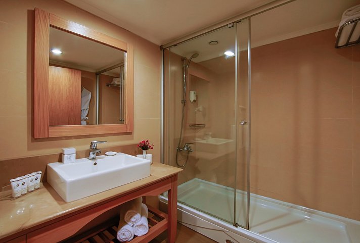 Limak Arcadia Sport Resort - Wohnbeispiel: Badezimmer