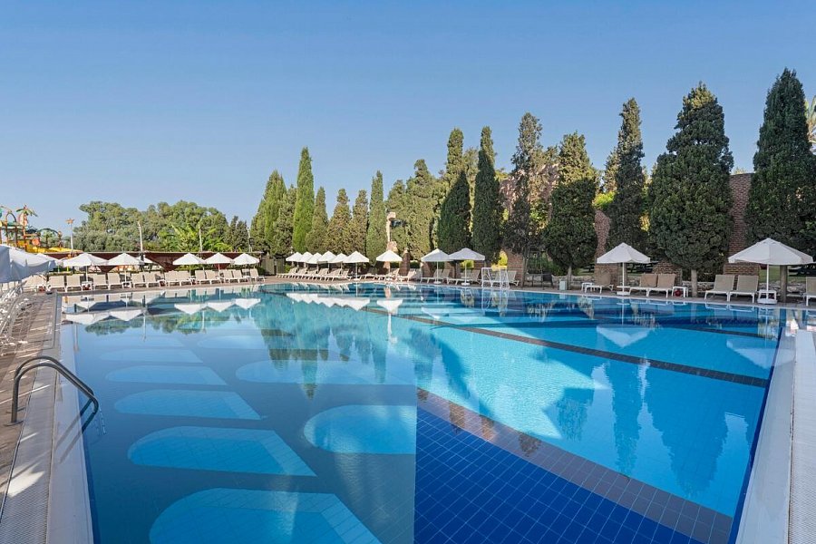 Limak Arcadia Sport Resort