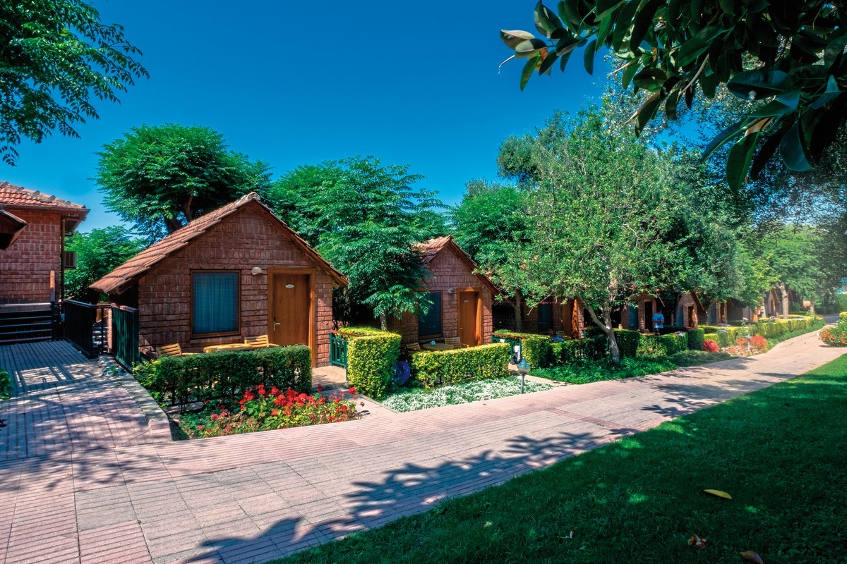 Can Garden Beach