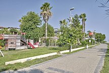 Seaden Corolla Hotel