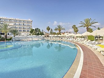 Seaden Corolla Hotel