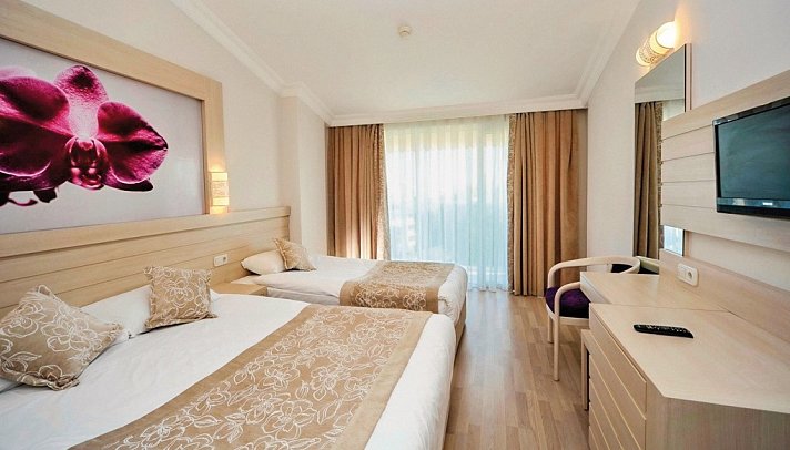 Seaden Corolla Hotel