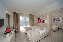 Seaden Corolla Hotel - Wohnbeispiel Familienzimmer (Zimmercodierung FB2)