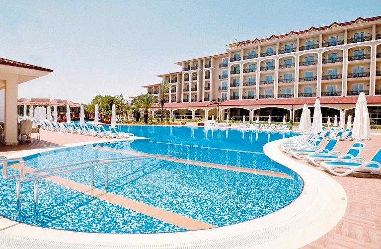 Paloma Oceana