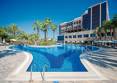 Sentido Kamelya Selin Çolakli