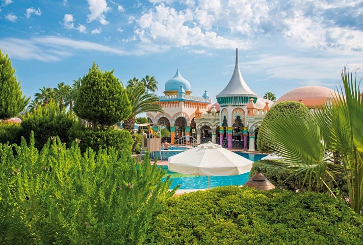 Kamelya Aishen K-Club