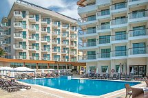 Riviera Hotel & Spa