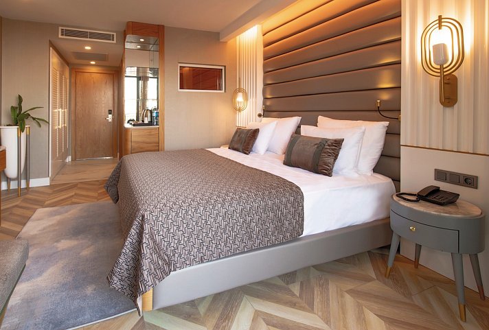 Alexia Resort & Spa - Wohnbeispiel DZ Komfort Landblick