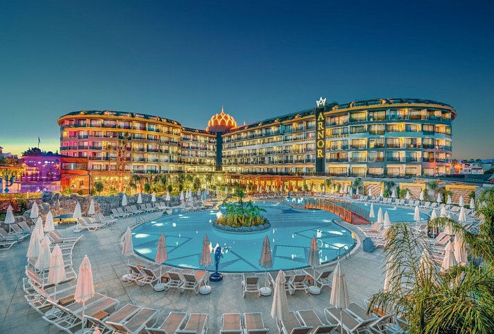 Arnor De Luxe Hotel & Spa