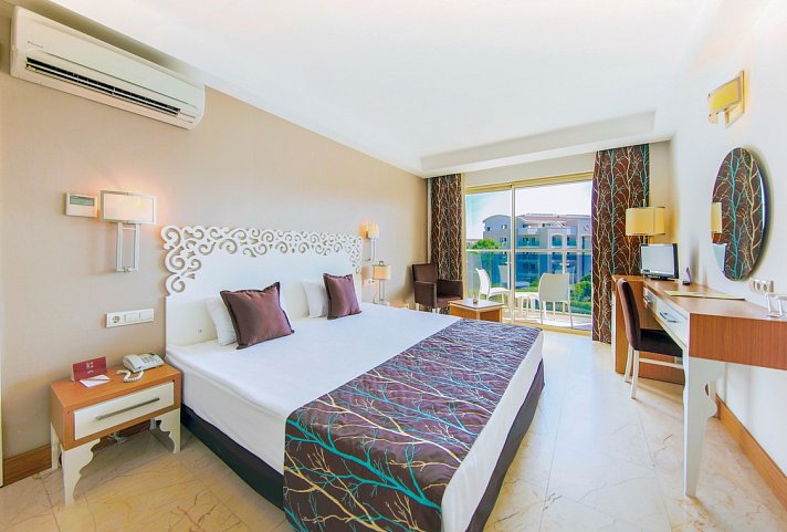 Horus Paradise Luxury Resort - Wohnbeispiel Doppelzimmer Gartenblick