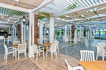 Serenis Hotel