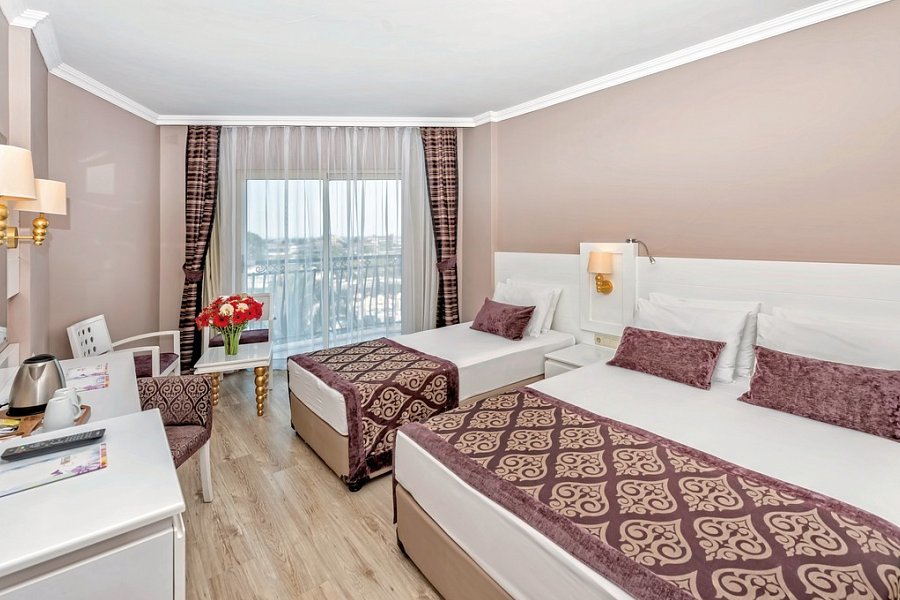 Serenis Hotel - Wohnbeispiel Doppelzimmer Landblick (Zimmercodierungen DBL & DCL)