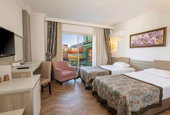 Crystal Aura Aqua Collection - Wohnbeispiel Doppelzimmer Aquaparkblick (Zimmercodierungen DB3 & DC3)