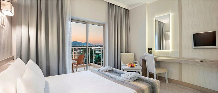 Grand Ring Hotel - Wohnbeispiel Doppelzimmer Landblick (Zimmercodierungen DBL & DCL)