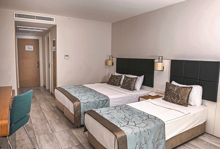 Xoria Deluxe - Wohnbeispiel Doppelzimmer Block B Landblick (Zimmercodierungen DBV & DCV)