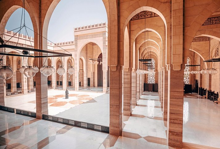 Bahrain entspannt - Das Inselreich der Perlentaucher - Ahmed-al-Fatih-Moschee