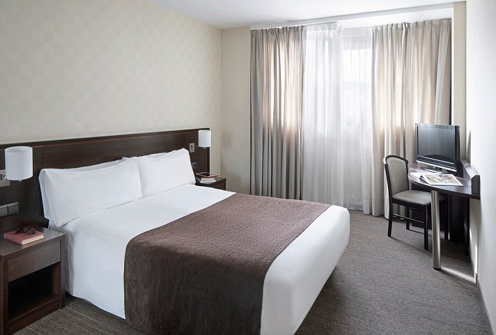 Hotel Lugano Barcelona - Wohnbeispiel Doppelzimmer Standard (Zimmercodierung DG1)