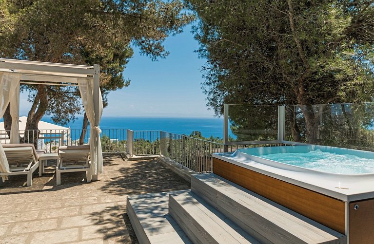 Marenea Suite Hotel