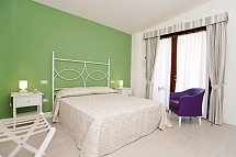 Hotel Residence Il Porto - Wohnbeispiel Familienzimmer (Zimmercodierung FB1)