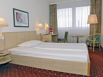 IntercityHotel Schwerin - Wohnbeispiel Doppelzimmer Standard (Zimmercodierungen DG1 & DC1)