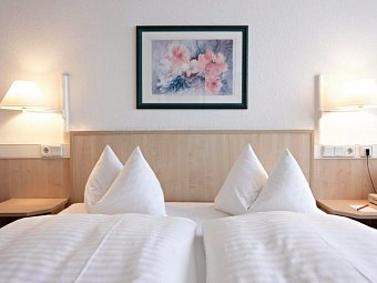 IntercityHotel Schwerin - Wohnbeispiel Doppelzimmer Standard (Zimmercodierungen DG1 & DC1)