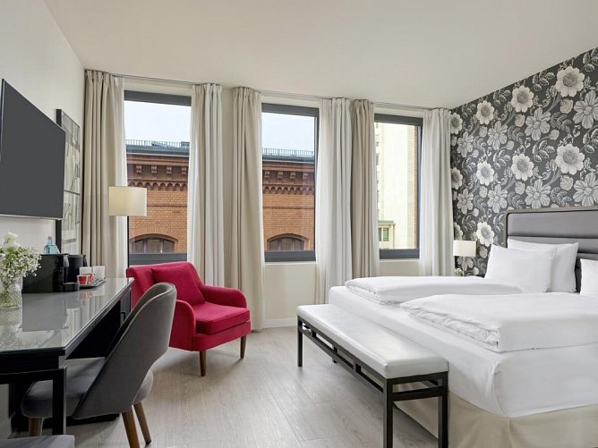 H10 Berlin Ku'Damm - Wohnbeispiel Doppelzimmer Deluxe (Zimmercodierung DD1)